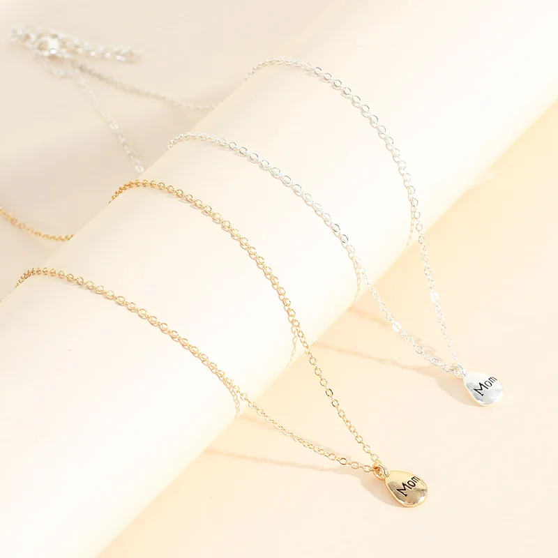 

Exquisite Gold Silver Water Drop Shape with Mom Letters Pendant Necklace for Women Mother's Day Gifts Card Jewelry