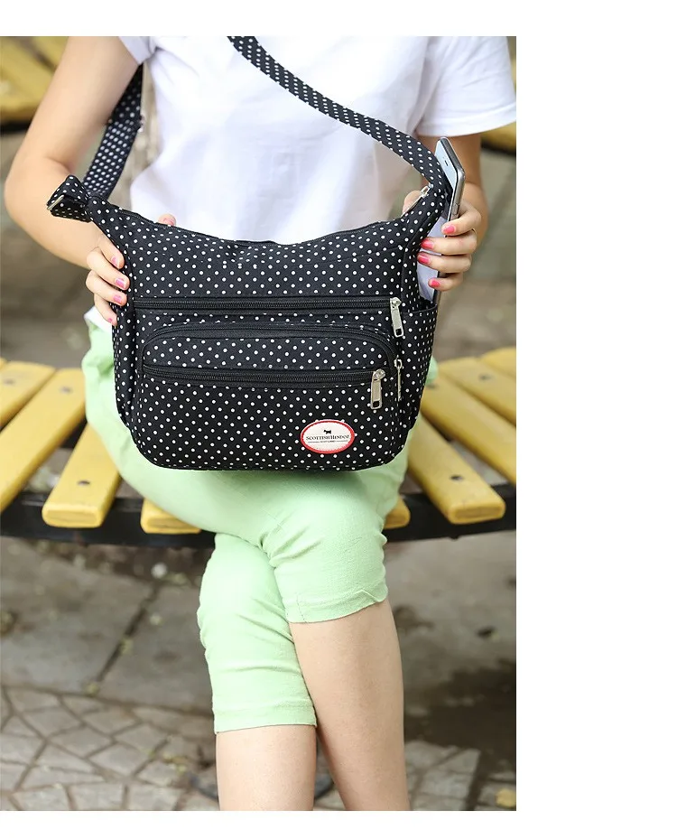 3242943365_680402721