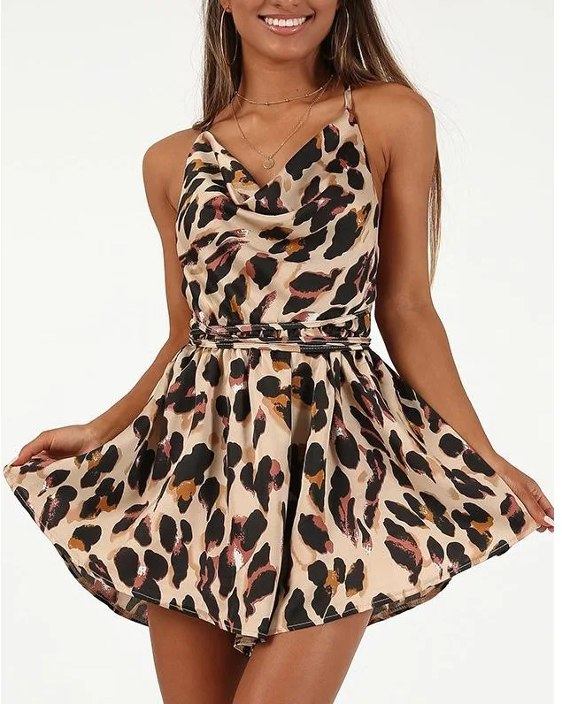 

2019 summer new women's street sexy leopard sling strapless back strap ladies jumpsuit