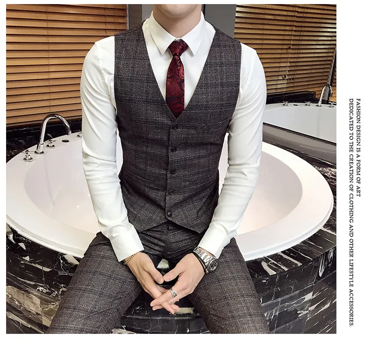 Men's plaid suit