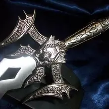 S3506 Бог войны II меч ромб перфорированный Кратос лезвие Хаоса W Стенд 15"