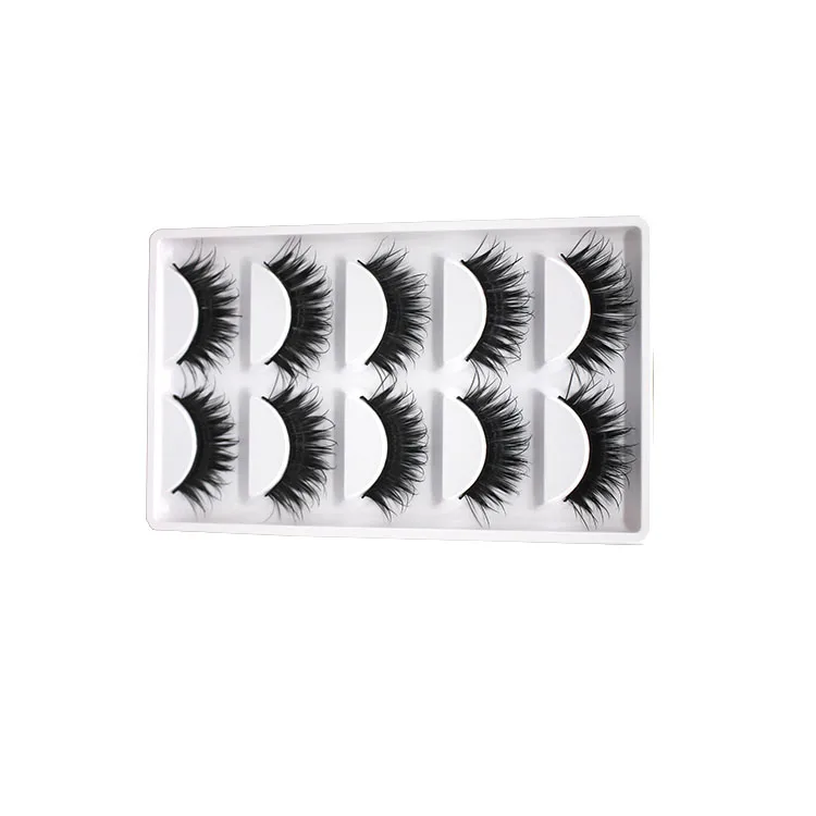 false eyelashes (1)
