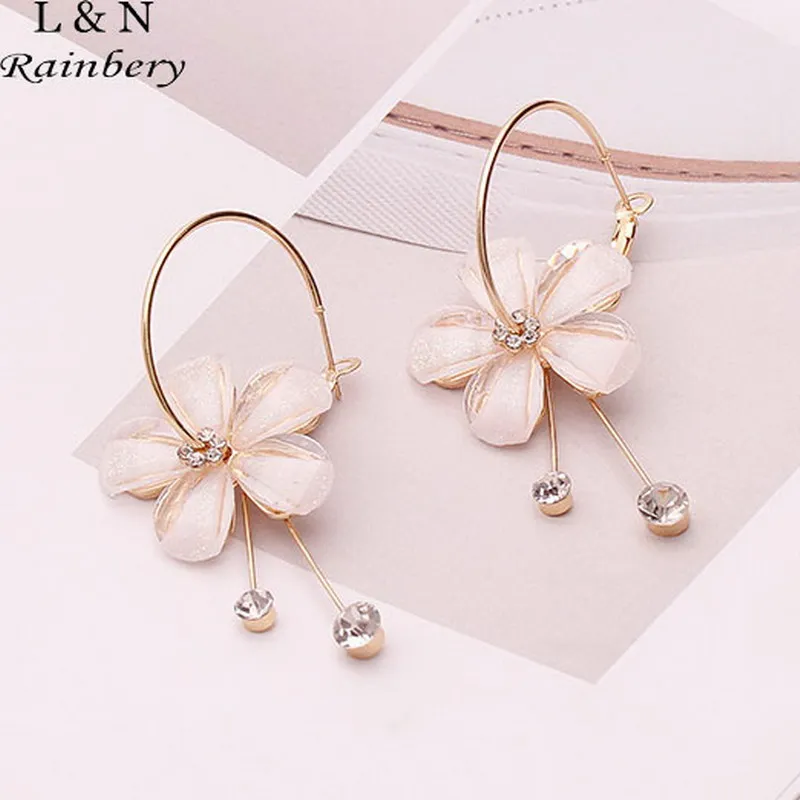 

Rainbery 2018 New Flower Earrings Double Golden Crystal Pendant Clear Opal Stone Flower Golden Hoop Women Earrings JE0756