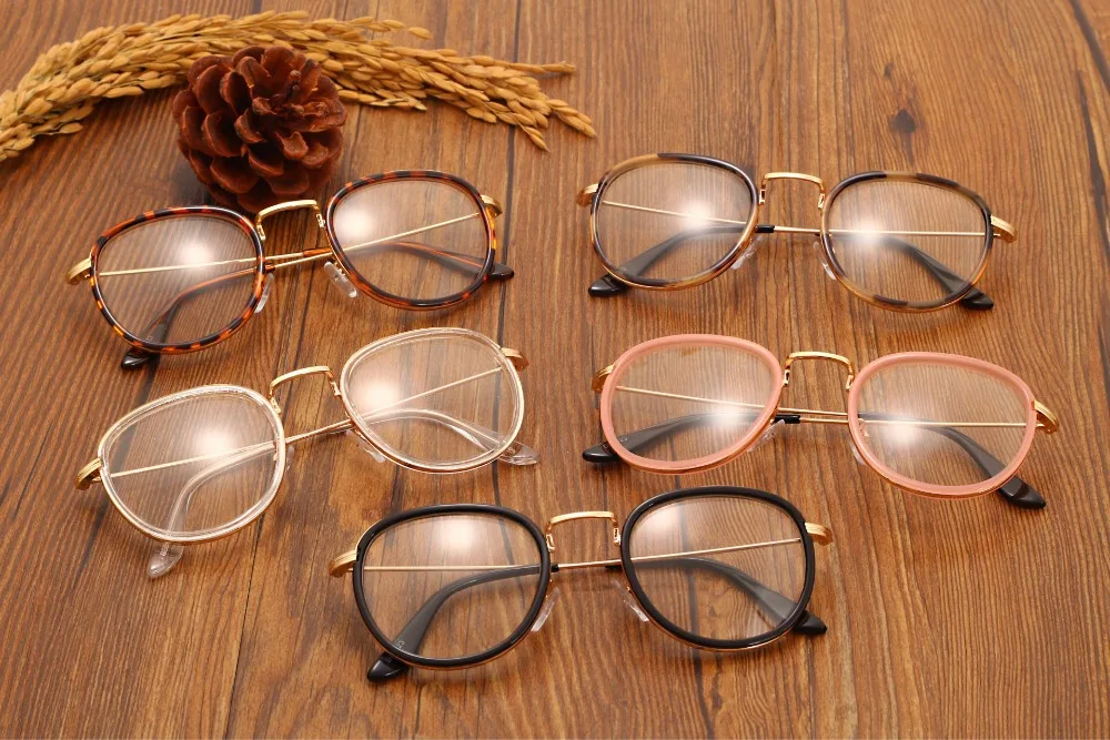 2744851211_1378302811