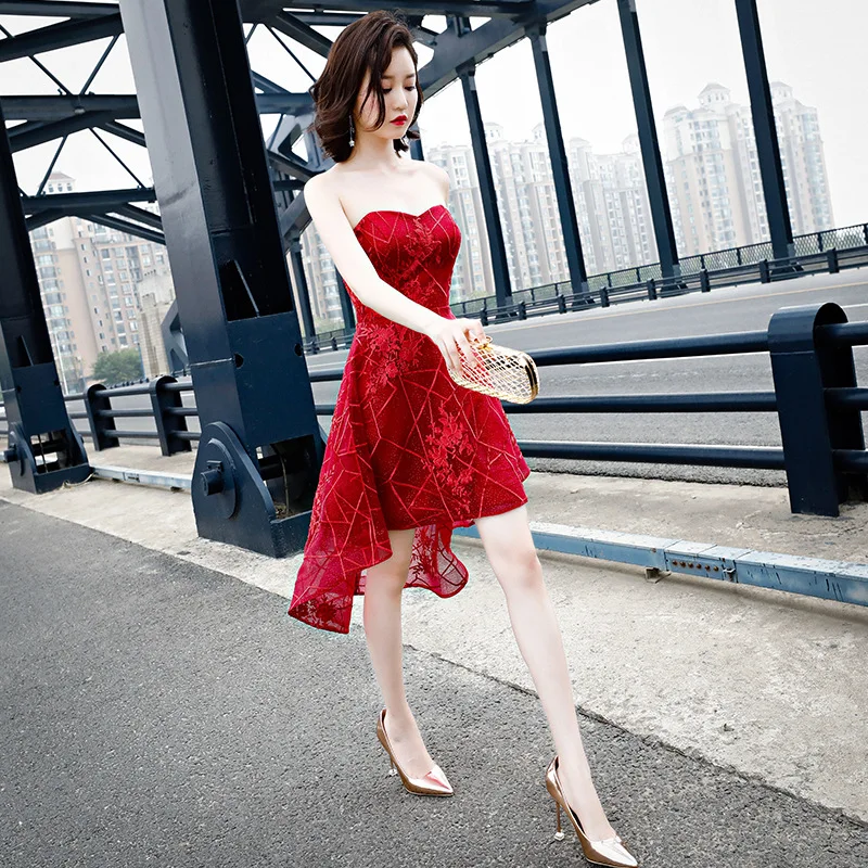 Без рукавов, сексуальные коктейльные платья без бретелек с вышивкой Вечерние платья Красный Высокий Низкий Длина на шнуровке; Большие размеры официальная Вечеринка платье E381 - Цвет: as pictutre