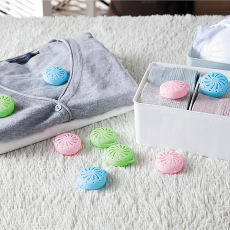 

12pcs/Lot Fragrant Cedar Moth Balls Camphor Bug Repellent Wardrobes Drawers Closet Container Case Storage Box