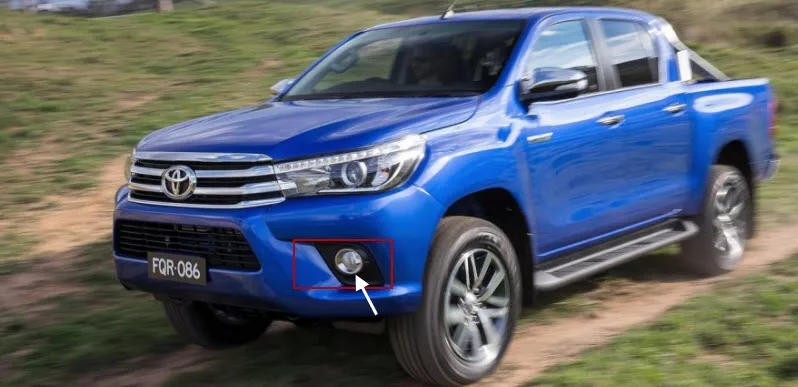 Toyota-HiLux-2016-1600-18