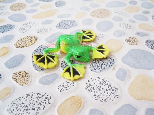 

1lot/3pcs Blip toys ! solid animal model toy polypedatid suction cup frog 4-7CM
