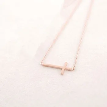 

Fashion classic cross necklace