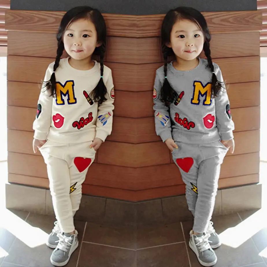 

Clothing sets 2019 Spring style Sports suits Cartoon Cute Add wool patterns Sweatshirts +long pants baby girls kids clothes