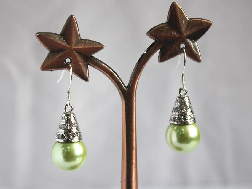 

lady's nice Silver Plated 12mm light green shell pearl earrings -Bride jewelry free shipping