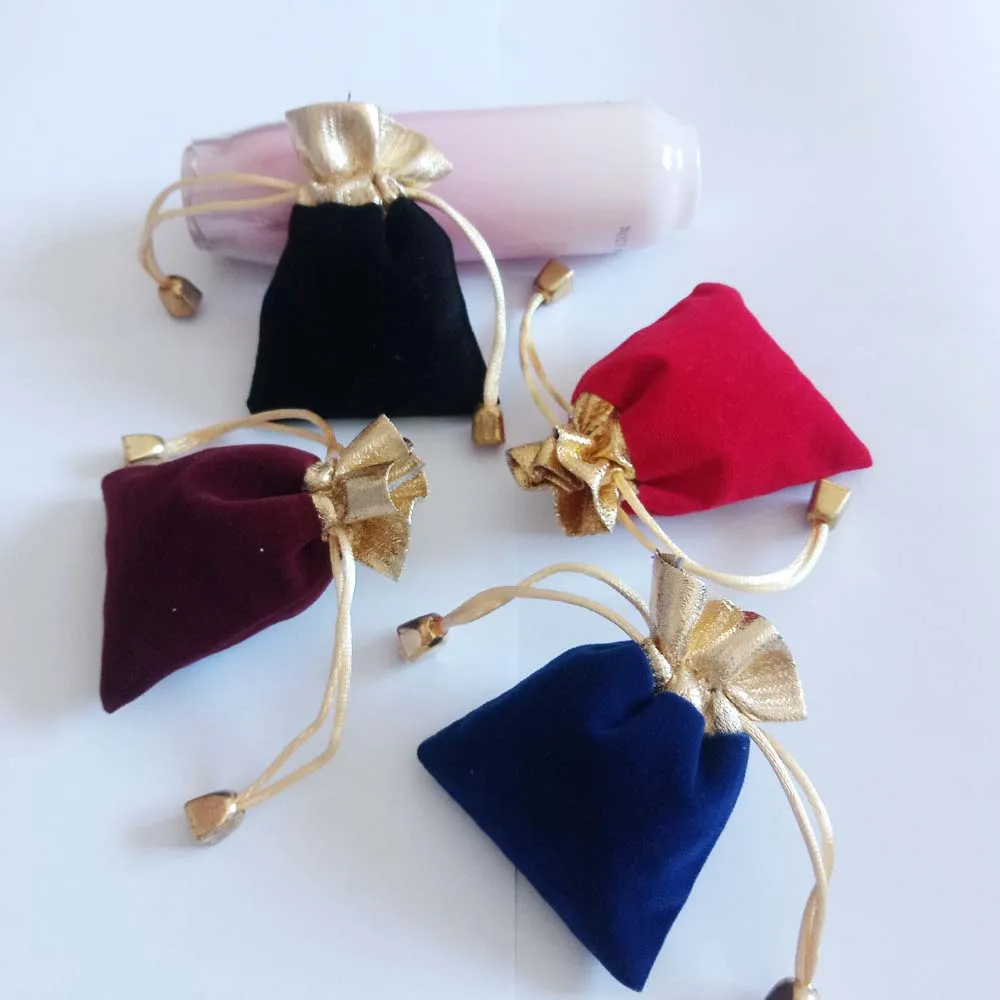 

50pcs Phnom Penh Gold Bead Velvet Bag Jewellery Pouch Gift Bags Wedding Drawstring Bag Woman Jewelry Display Gift Packaging Bag