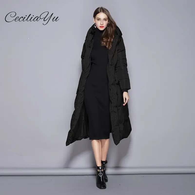 

New White Duck Down Clother Women Down Autumn And Winter 2018 Warm And Slim Down Coat With Thicker Knee Cap