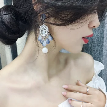 

2019 New Arrival Acrylic Classic Water Drop Women Dangle Earrings For Women Drops Earrings Bohemian Earrings Gifts