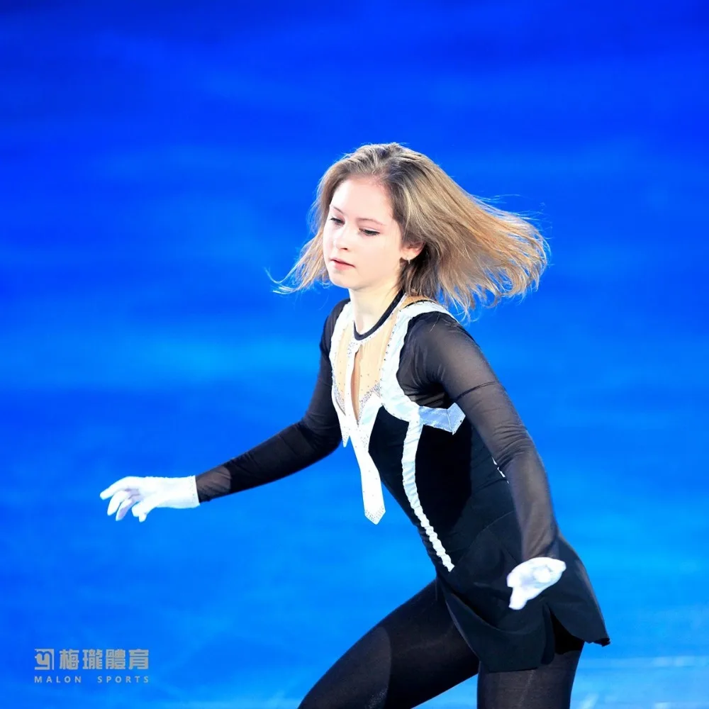 img-76f212ff49310e0233237c82d7a5cfe2
