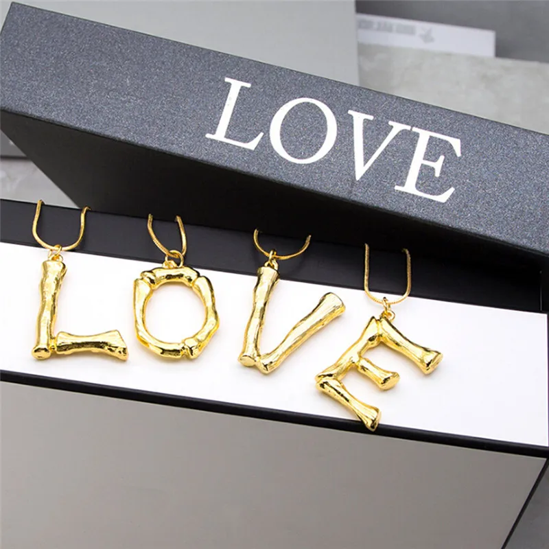 Initial Letters Necklace Women Gold Color Chain Name Necklaces A-Z Alphabet Pendant Statement Necklace C25