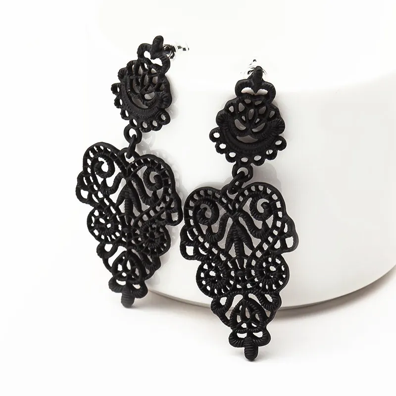

Ufavoirte Summer New Fashion Alloy Golden Long Bohemian Pierced Hollow Drop Dangle Earrings Mix Color For Women Girl Gift