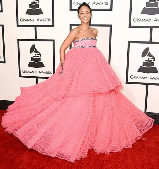  New Arrival Pink  Celebrity Dresses  Rihanna Pink Strapless Beaded Celebrity Evening Ball Gown Prom Dress 2015 Grammy Awards 
