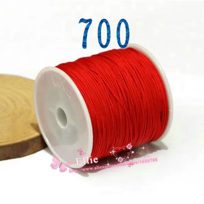 700