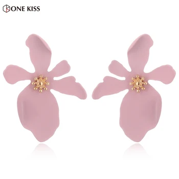 

2018 New Fashion Charm Acrylic Flower Stud Earrings for Women Elegant Pink Cute Statement Earrings Bohemian Holiday Jewelry