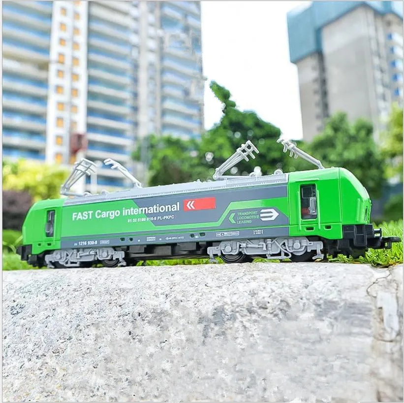 

1:32 alloy single-section tram model,pull-back train model,simulation of colorful lights,can open children's toys