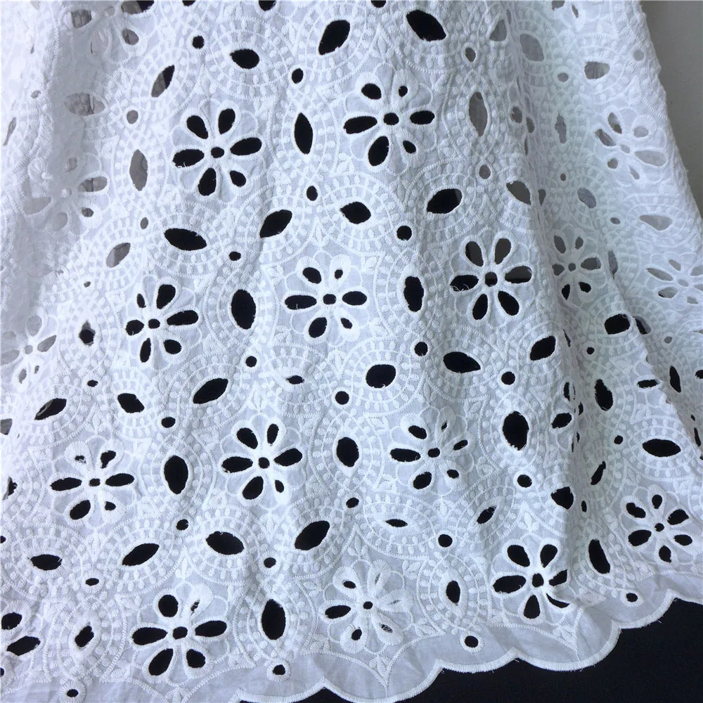 

1 Yard Cotton Embroidery Lace Fabrics Flower Eyelet Cloth Fabric Sewing Craft Ivory White Color 125cm Wide