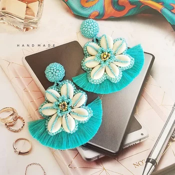 

Dvacaman 2019 Bohemian Flower Blue Weaving Seashell Long Drop Earrings for Women Fashion Beads Tassel Earrings Statement Jewelry