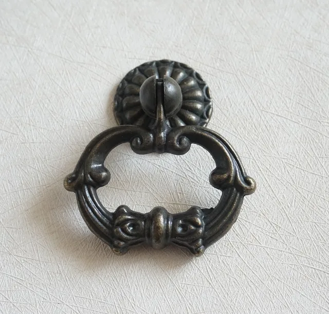 Vintage Look Dresser Pulls / Drawer Knobs Ring Drop Pull Antique Vintage Look Dresser Pulls / Drawer Knobs Ring Drop Pull Antique Bronze / Rustic Cabinet Door - Vintage Look Dresser Pulls / Drawer Knobs Ring Drop Pull Antique