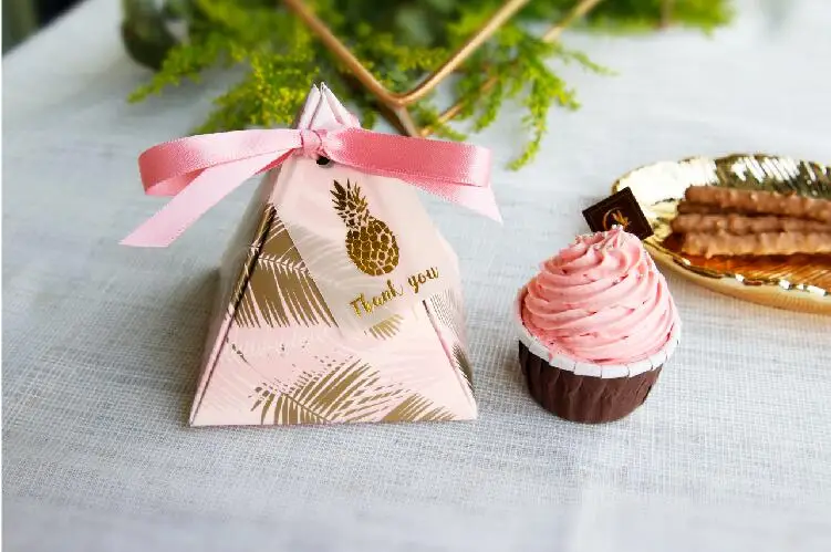 100 шт треугольная пирамида Свадебные сувениры Поставки листья коробка для конфет с благодарностью открытка Подарочная коробка вечерние коробки для шоколада
