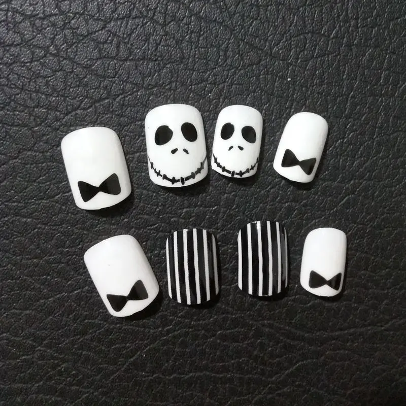 The Nailest 24Pcs Oval False Nails Black White Stripe Halloween Pre Designed Nails Press On Nails With Glue Sticker The Nailest 24Pcs Oval False Nails Black White Stripe Halloween Pre Designed Nails Press On Nails With Glue Sticker