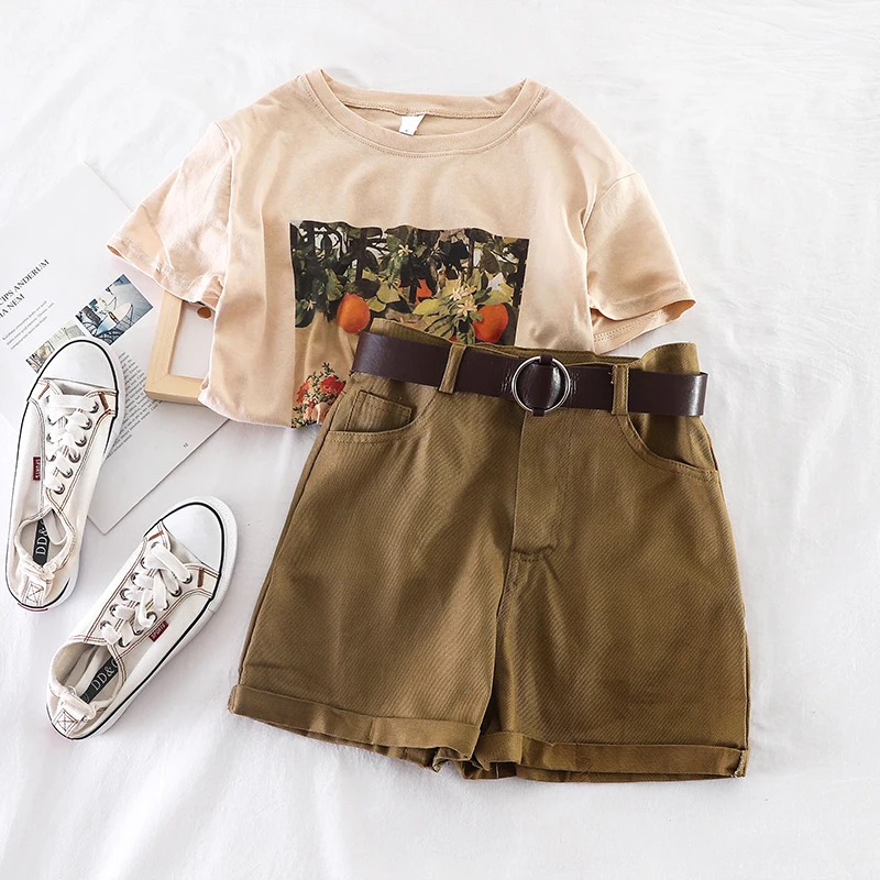

TAOVK Summer Girls Two Piece Set Loose Fitting T-shirt Tops with High Waist Denim Wide-leg Shorts Female Sets