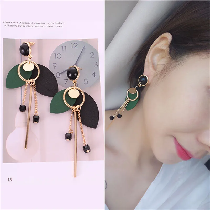 

NDFSOUL-YY11 Vintage Leaves Drop Earrings Luxury Bohemian Leaf Dangle Earrings Hollow Out Earrings For Women Fashion Jewelery