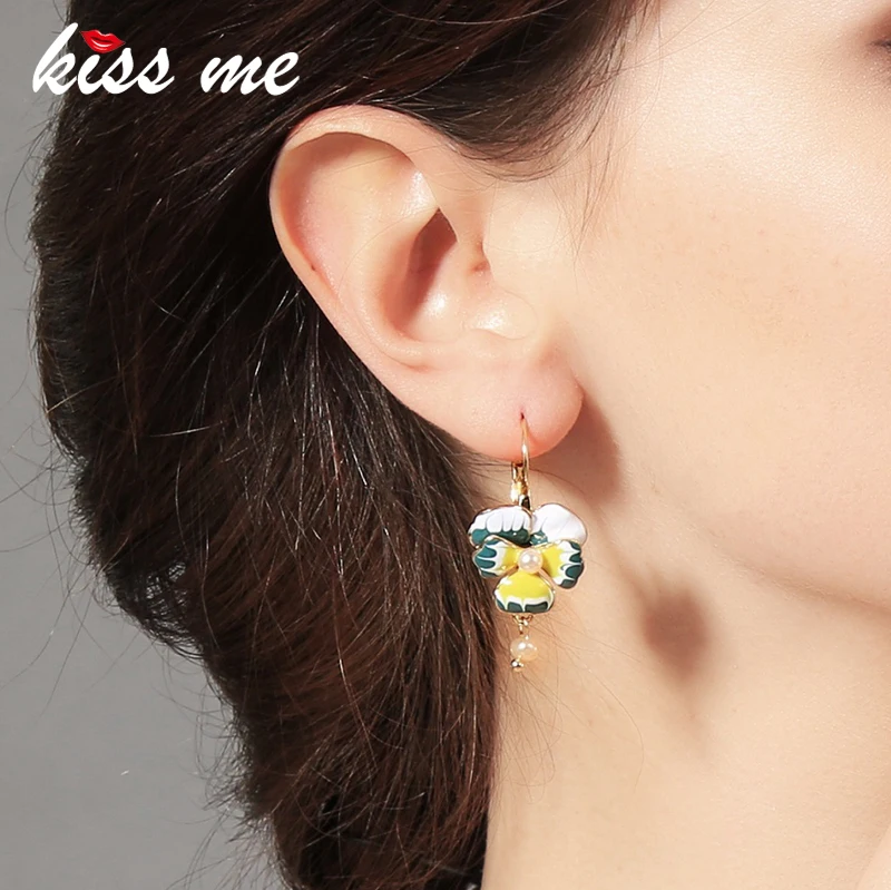 

Fashion fashion accessories oil phalaenopsis flower women's sweet earrings Factory Wholesale