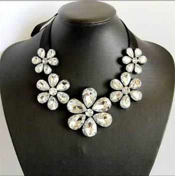 

Hesiod White Clear Crystal False Collar Chokers Necklace Back Strap Rhinestone Choker Necklace Short Collar Chiffon Chain