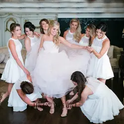 2019 белые короткие платья подружки невесты Дешевые трапециевидной формы без рукавов шифон пляж Свадебная вечеринка платье индивидуальный