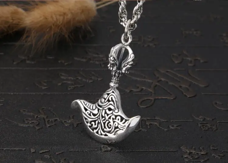 silver-dorje-necklace002d