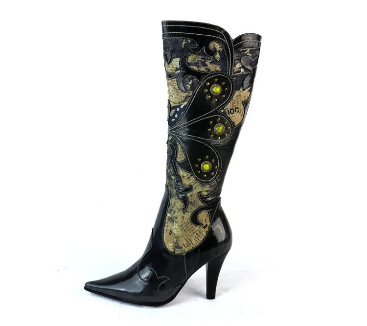 Модные женские осенние сапоги из натуральной кожи с заклепками и цветочным принтом; обувь на высоком каблуке; женские сапоги до колена