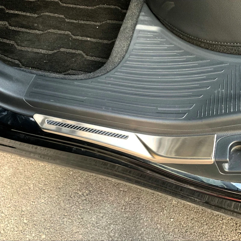 

Stainless Steel Outer Side Door Sill Guard Scuff Threshold Cover Trim Protector 4pcs For Subaru Forester 2019 Accessories
