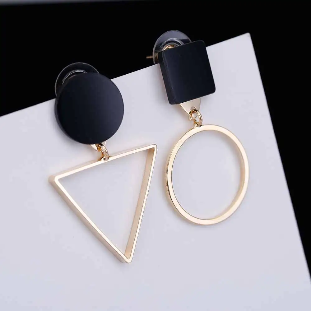 

2 Color Earrings Fashion Retro triangle Exaggerated Asymmetric Geometric Earrings Female Sweet Personality Gold Silver