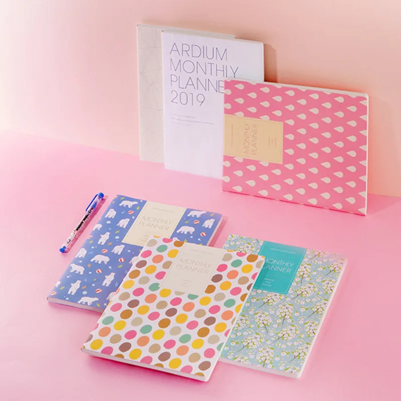 

2019 Big Monthly Planner L Cute Colorful Cartoon Agenda 64P Monthly Plan+ Free Note Students Office Gift Free Shipping