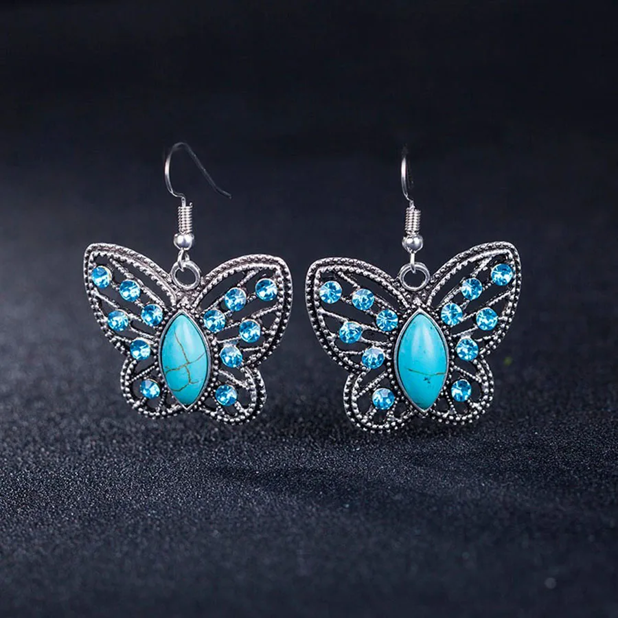 earring