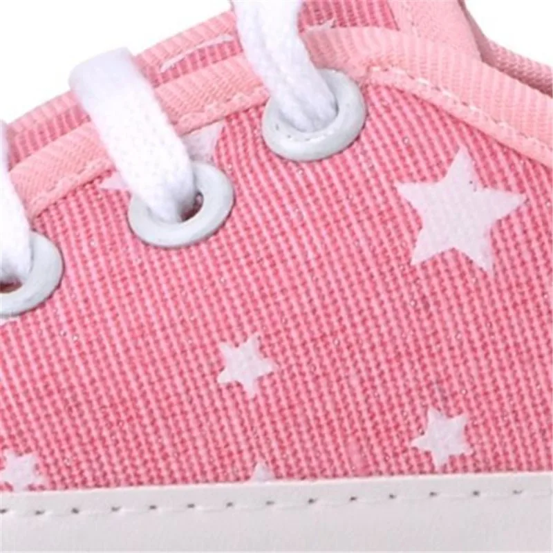 Детская обувь на мягкой подошве для новорожденных мальчиков и девочек; парусиновые кроссовки на шнуровке для детей 0-18 месяцев