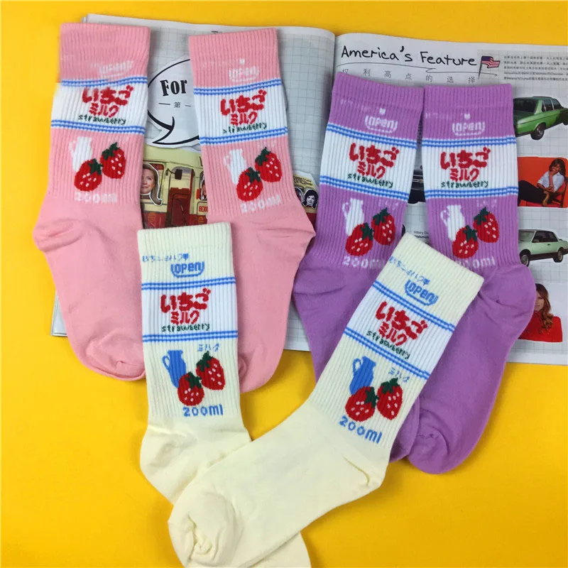 [COSPLACOOL] забавные носки из хлопка с рисунком молочной клубники, милые женские носки с персонажами Divertidos в стиле хип-хоп Harajuku Sokken