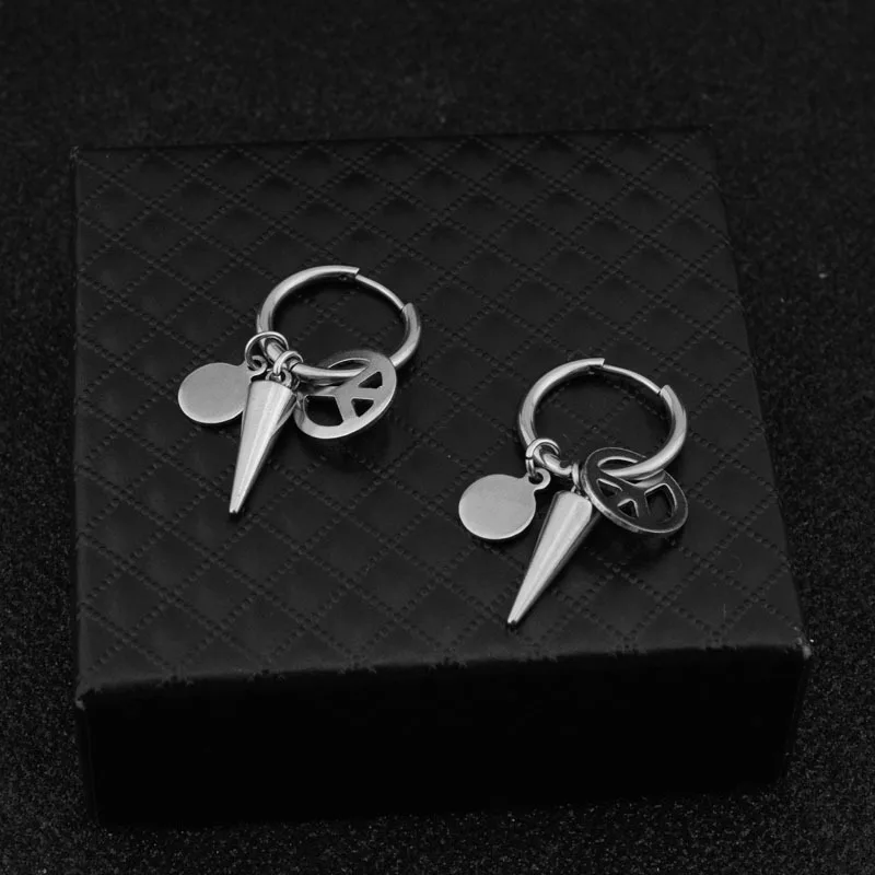 10079312162_1830314810