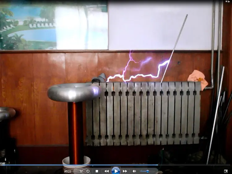 

0.6M Tesla Coil DRSSTC Music Arc Artificial Lightning Customizable Large-scale for Science and Technology Performances