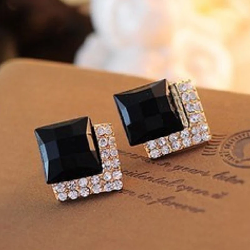 

New Design Retro Exquisite Women Acrylic Geometric Colorful Gem Stud Earrings For Women Dress Accessories