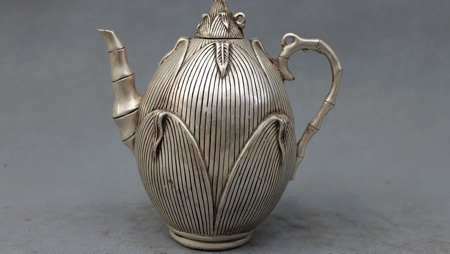 

Chinese Folk custom Bamboo shoots Wine Tea Pot statue Tibet Silver Flagon