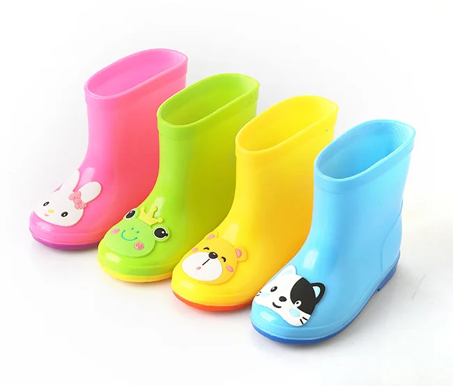 3725493049_1228950968