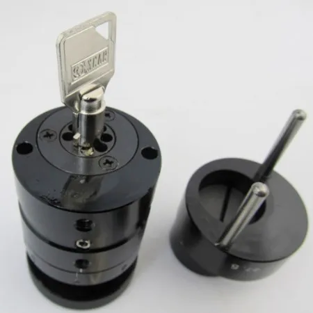 7.5mm Tubular Computerized Key Cutting Machine Cutters Locksmith Tools South Korea KLOM Portable Plum Key Copier 7.5mm Tubular Computerized Key Cutting Machine Cutters Locksmith Tools South Korea KLOM Portable Plum Key Copier