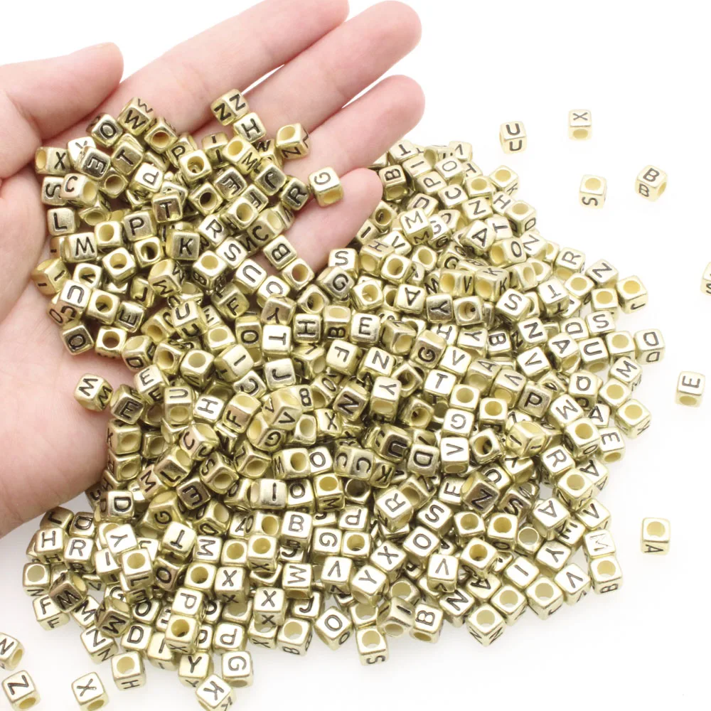 

250Pcs Letter Beads Mixed Alphabet A- Z Cube Beads for Jewelry Making for DIY Bracelets Necklaces
